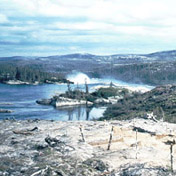 Premières chutes de la Grande rivière de la Baleine